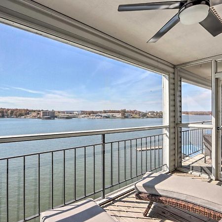 Sunny Osage Beach With Balcony And Lakefront View Екстериор снимка